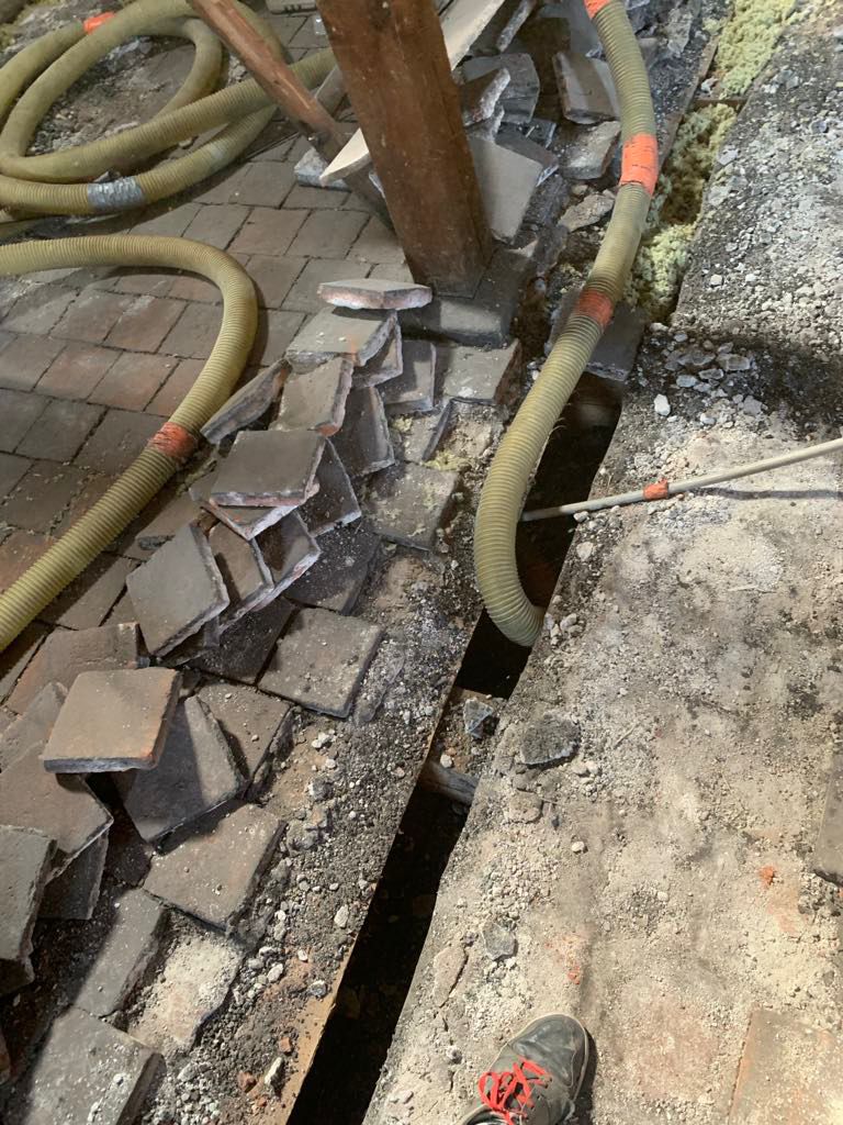 PHOTO-2025-05-20-19-25-35 4